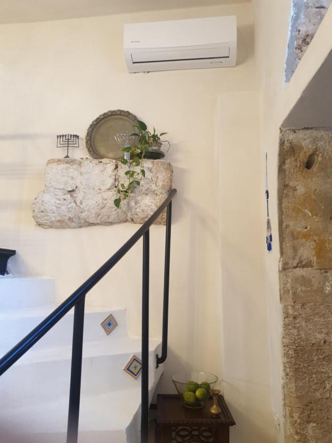 Appartamento Luxury Studio At The Heart Of Old Jaffa Tel Aviv Esterno foto